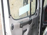 FREIGHTLINER BUSINESS CLASS M2 10 Photo #8