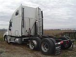 FREIGHTLINER COLUMBIA 120 Photo #3