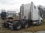 FREIGHTLINER COLUMBIA 120 Photo #4