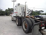 FREIGHTLINER COLUMBIA 120 Photo #4