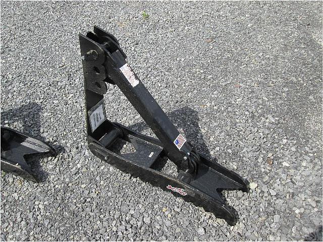 EXCAVATORS / BACKHOE Photo