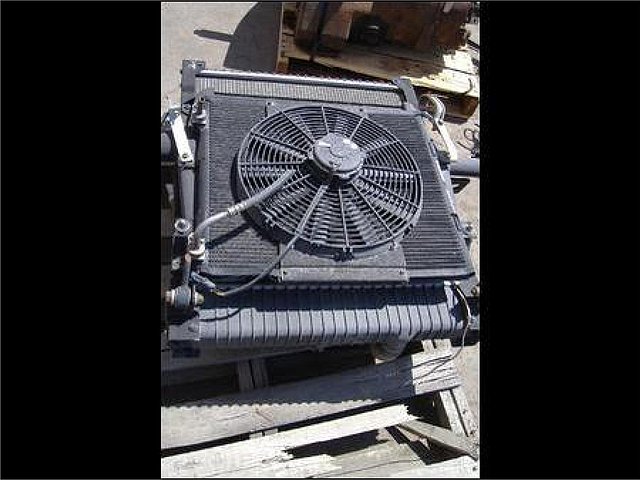 FORD LOW CAB FORWARD Photo