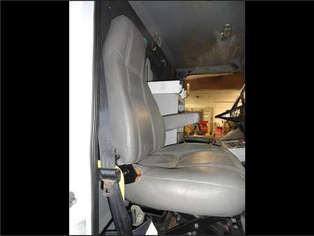 FREIGHTLINER FL60