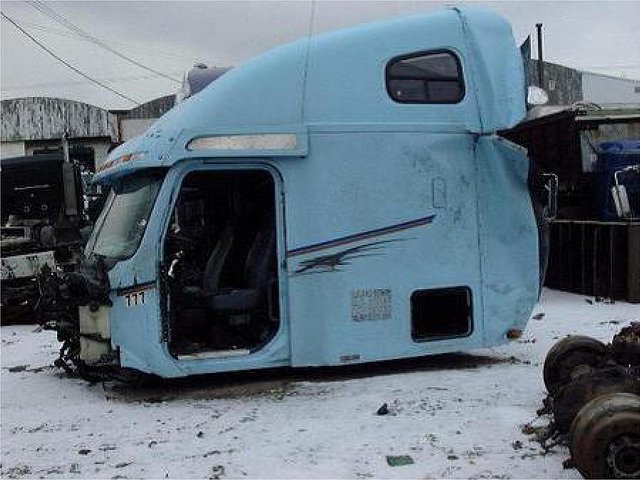 FREIGHTLINER C120-CENTURY Photo