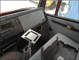 FREIGHTLINER FL70 Photo #9