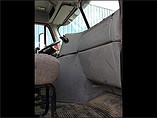 FREIGHTLINER COLUMBIA 120 Photo #9