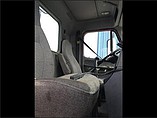 FREIGHTLINER COLUMBIA 120 Photo #10
