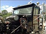 FREIGHTLINER FLD120