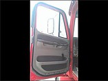 FREIGHTLINER COLUMBIA 112 Photo #4