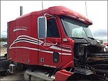 FREIGHTLINER COLUMBIA 120 Photo #2