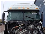 FREIGHTLINER COLUMBIA 120 Photo #2