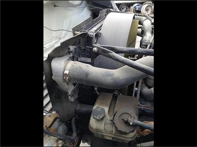 FREIGHTLINER M2 100 Photo