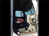 FREIGHTLINER C120-CENTURY Photo #6