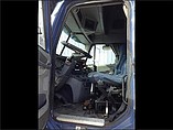 FREIGHTLINER COLUMBIA 120 Photo #7