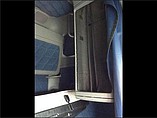 FREIGHTLINER COLUMBIA 120 Photo #6