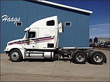 FREIGHTLINER COLUMBIA 120