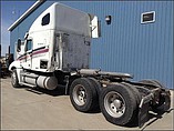 FREIGHTLINER COLUMBIA 120 Photo #5