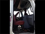 FREIGHTLINER COLUMBIA 120 Photo #11