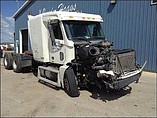 FREIGHTLINER C120-CENTURY Photo #2