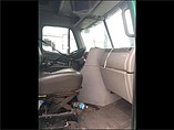 FREIGHTLINER C120-CENTURY Photo #13