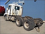 FREIGHTLINER CENTURY Photo #4