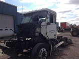 FREIGHTLINER CENTURY Photo #10