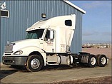 FREIGHTLINER COLUMBIA 120
