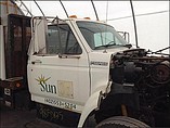 FORD F700 Photo #2
