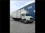 FREIGHTLINER FL70 Photo #3