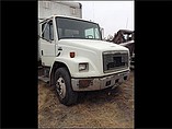 FREIGHTLINER FL70 Photo #3