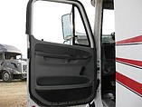FREIGHTLINER COLUMBIA 120 Photo #13