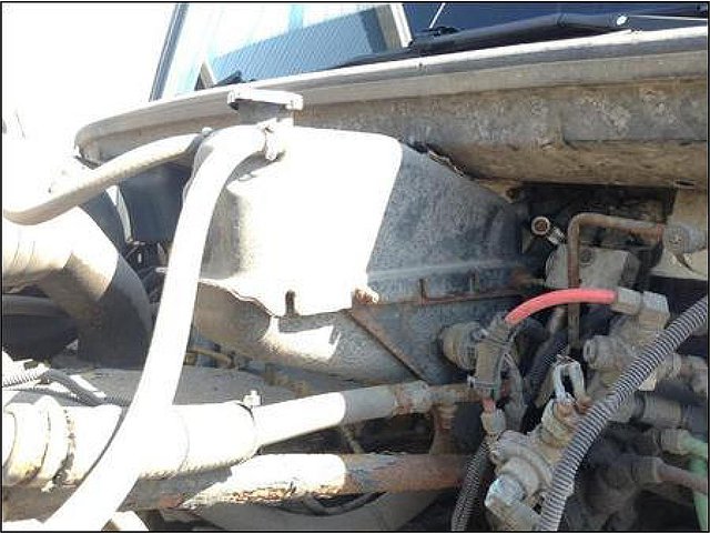 FREIGHTLINER FL112 Photo