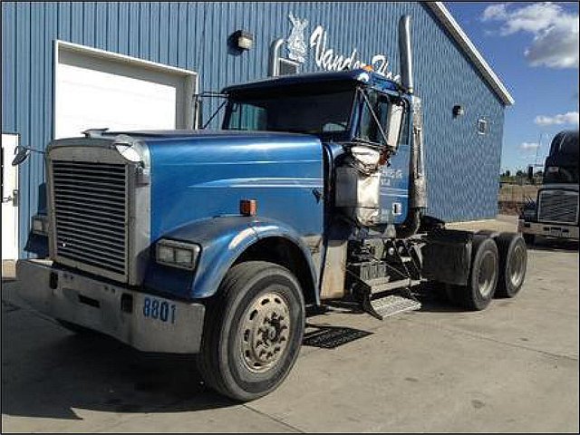 FREIGHTLINER CLASSIC XL Photo