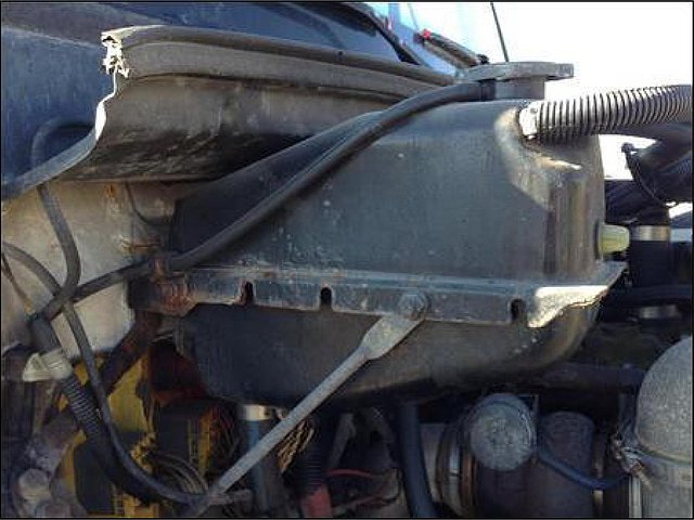 FREIGHTLINER FL106 Photo