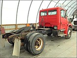FREIGHTLINER FL70 Photo #3