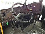 FREIGHTLINER FLD120 Photo #5