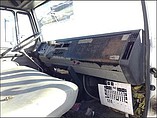 FREIGHTLINER FL70 Photo #7