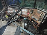 FREIGHTLINER FLD120 Photo #8