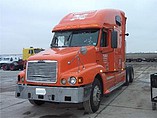 FREIGHTLINER C120-CENTURY Photo #3