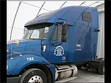 FREIGHTLINER COLUMBIA 120