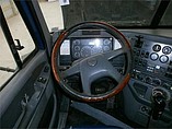 FREIGHTLINER COLUMBIA 120 Photo #6