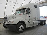 FREIGHTLINER COLUMBIA 120