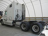 FREIGHTLINER COLUMBIA 120 Photo #3