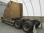 FREIGHTLINER FLD120 Photo #2