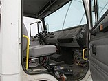 FREIGHTLINER FL80 Photo #6
