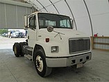 FREIGHTLINER FL80 Photo #3