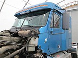 FREIGHTLINER C120-CENTURY Photo #2