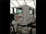FREIGHTLINER FLD112 Photo #3