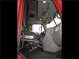 FREIGHTLINER COLUMBIA 120 Photo #5