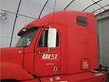 FREIGHTLINER COLUMBIA 120 Photo #2